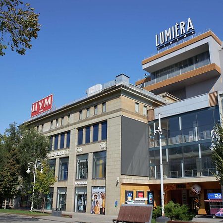Novotel Living Almaty Jetisu Esterno foto