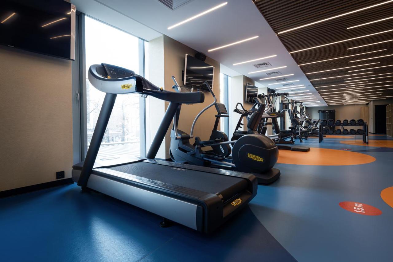 Novotel Living Almaty Jetisu Esterno foto