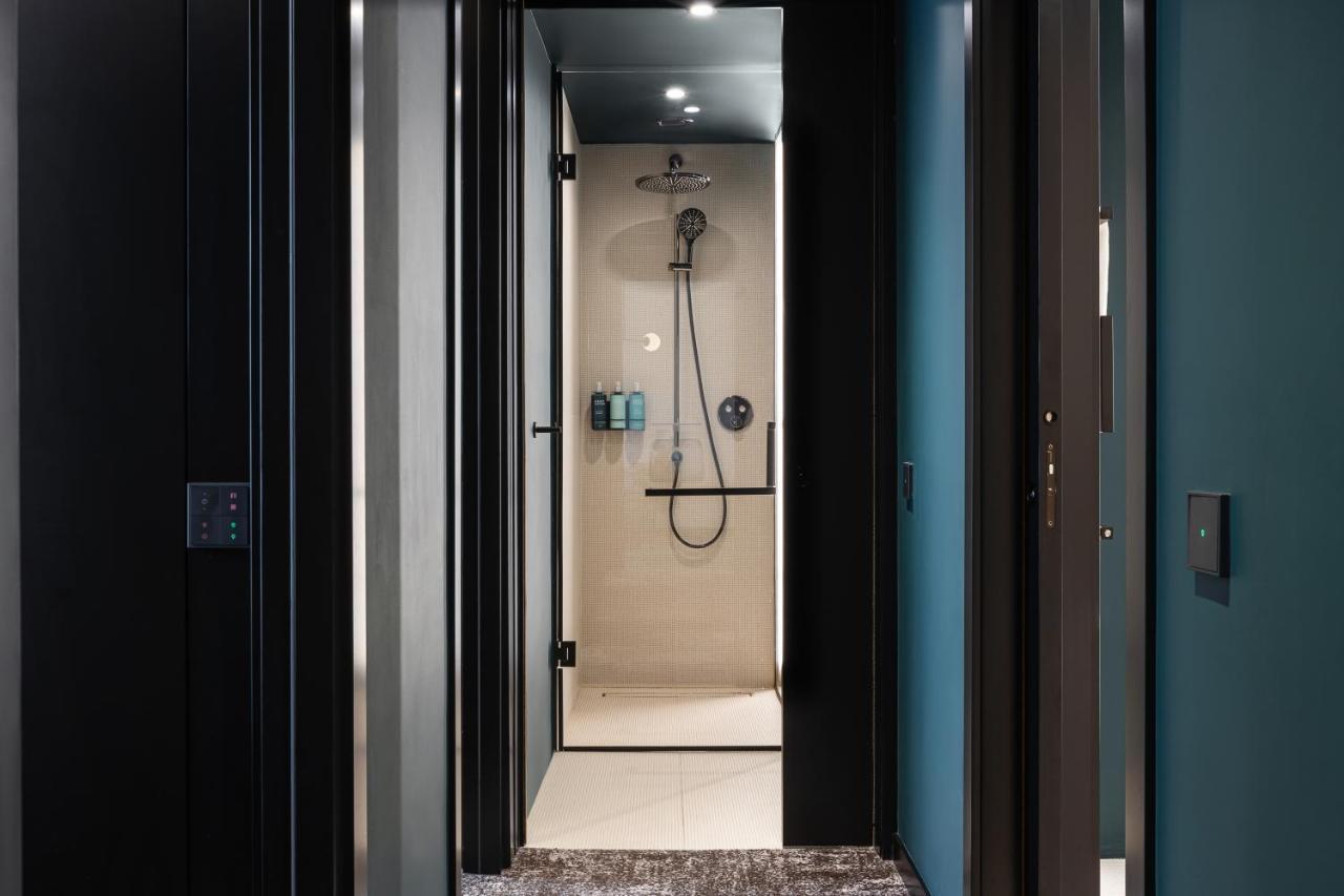 Novotel Living Almaty Jetisu Esterno foto